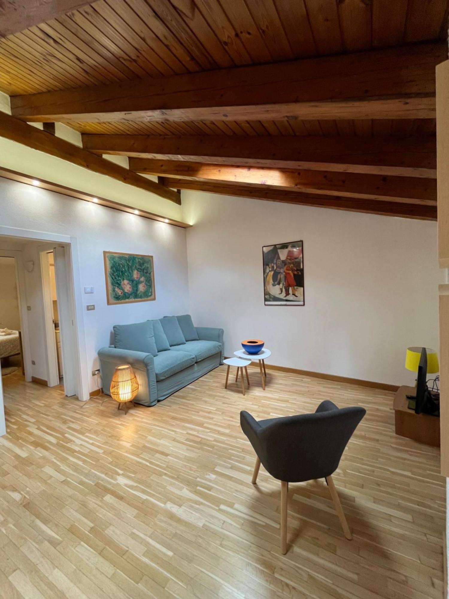 Maison De Trotte Aosta Buitenkant foto